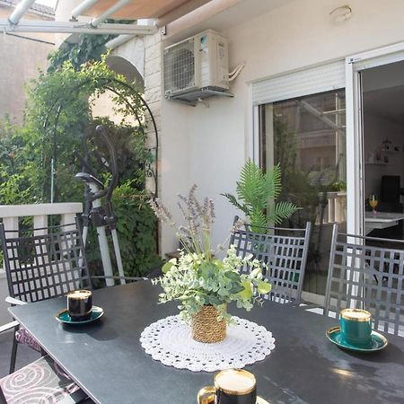 Lux Apartment Ema Kastela Luaran gambar