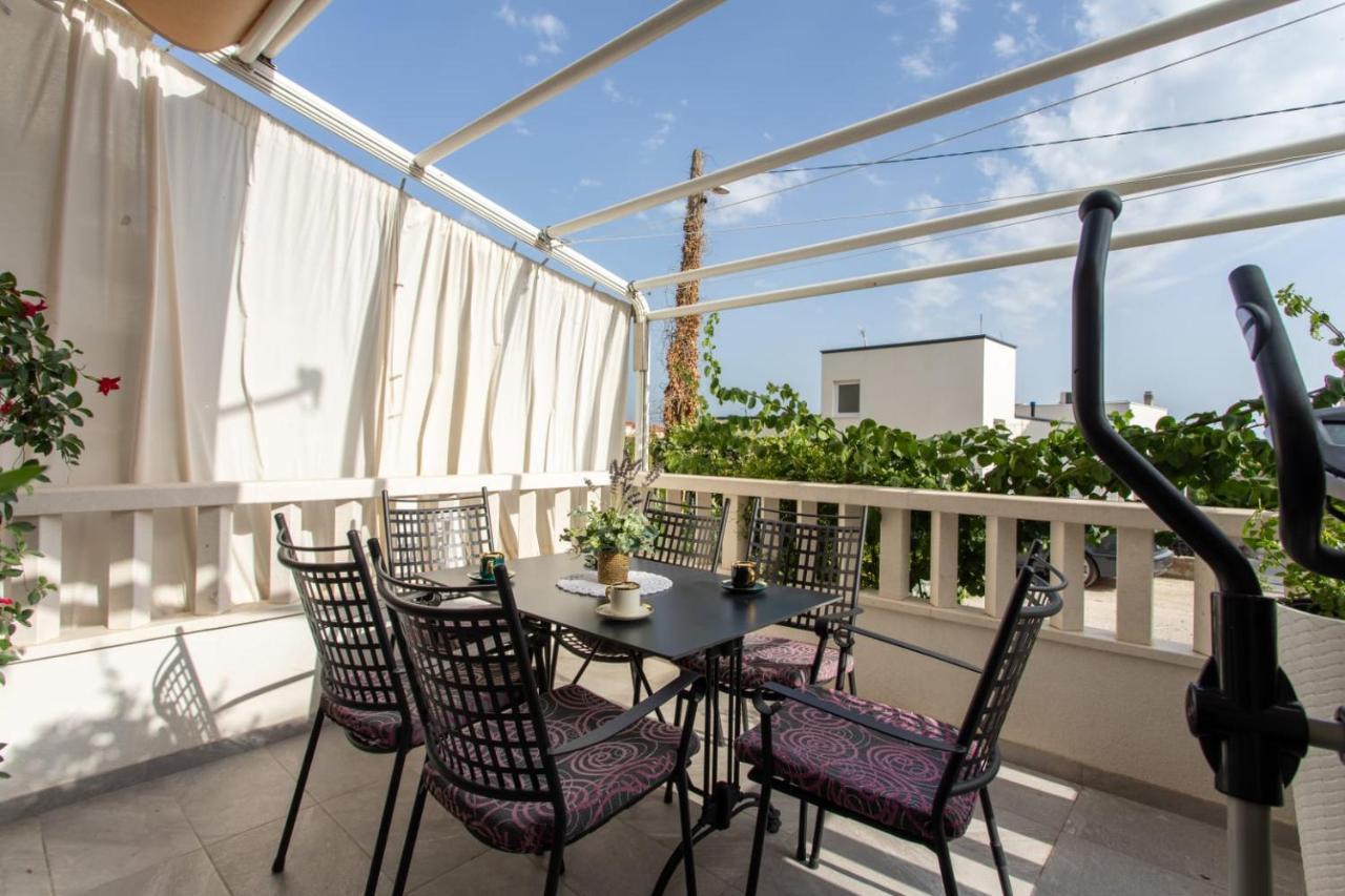 Lux Apartment Ema Kastela Luaran gambar